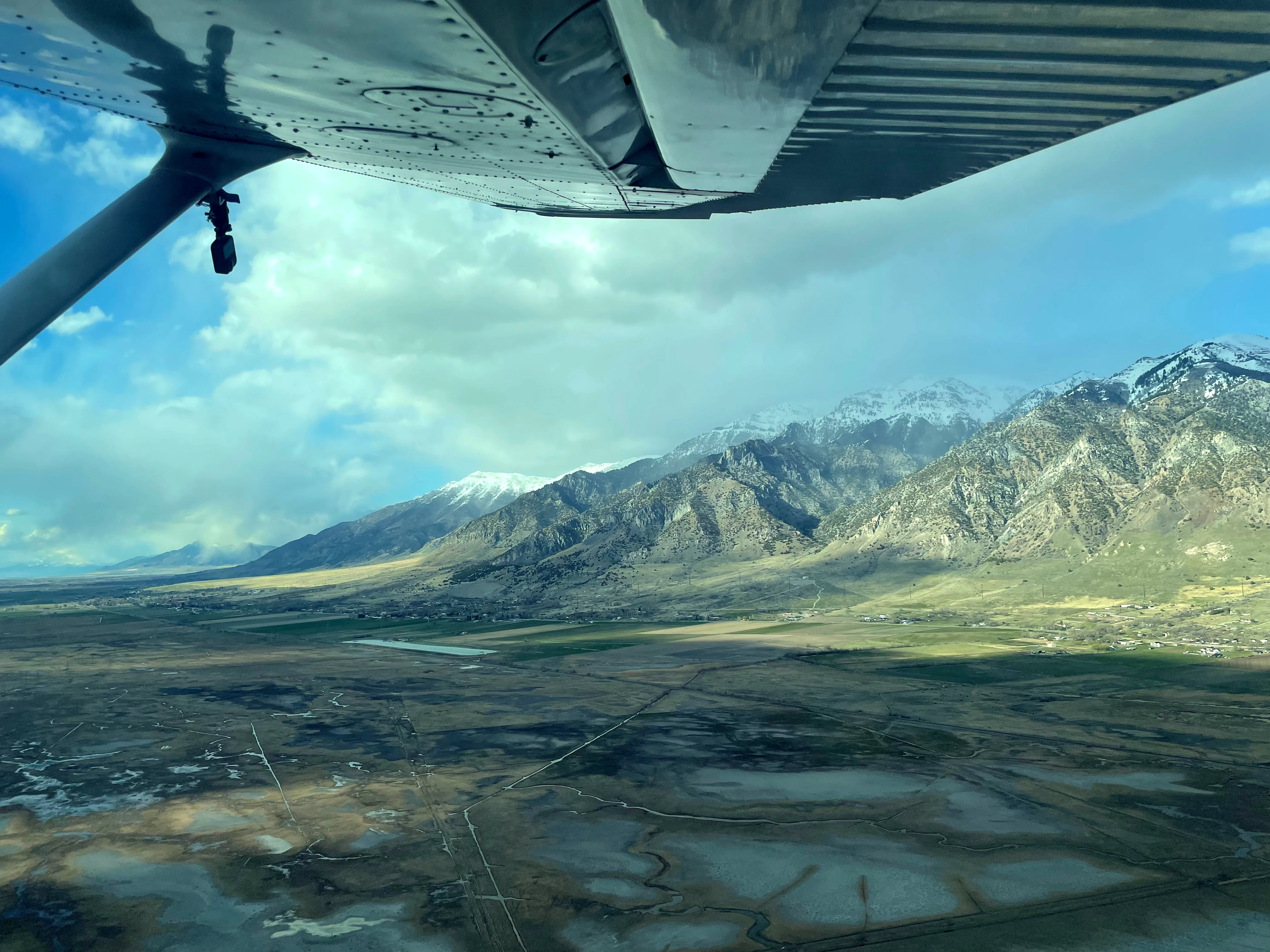 View from discovery flight in Ogden, Utah